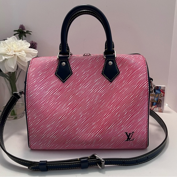 Louis Vuitton Handbags - Authentic Louis Vuitton Red & White Epi Speedy 25 Bandouliere